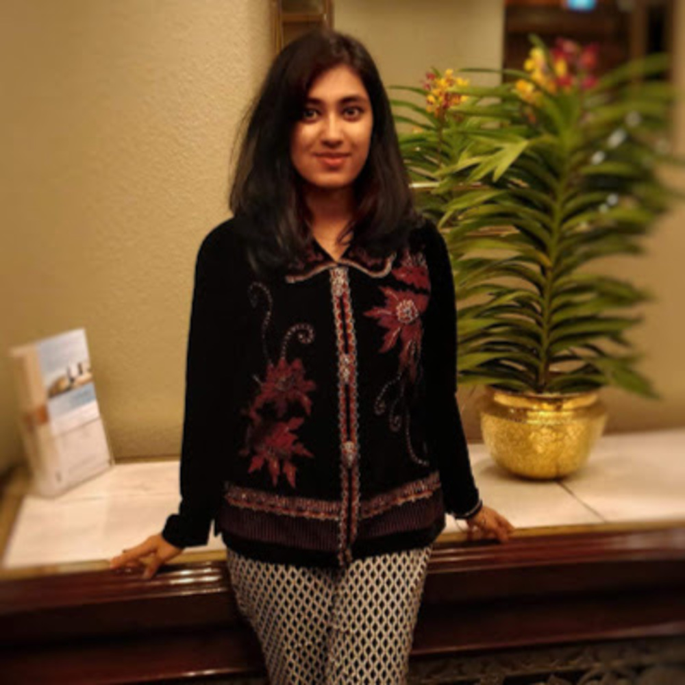 Meet your Posher, Nashia